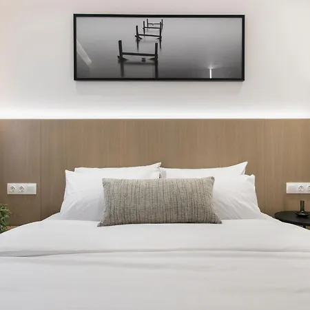 Deluxe & Upscale Apartment In Athens-2